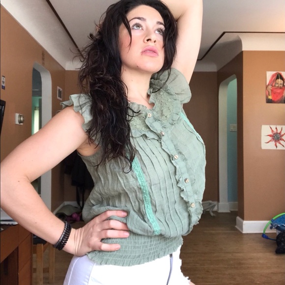 RUE 21 cottagecore moss green lace shirt - Picture 4 of 8